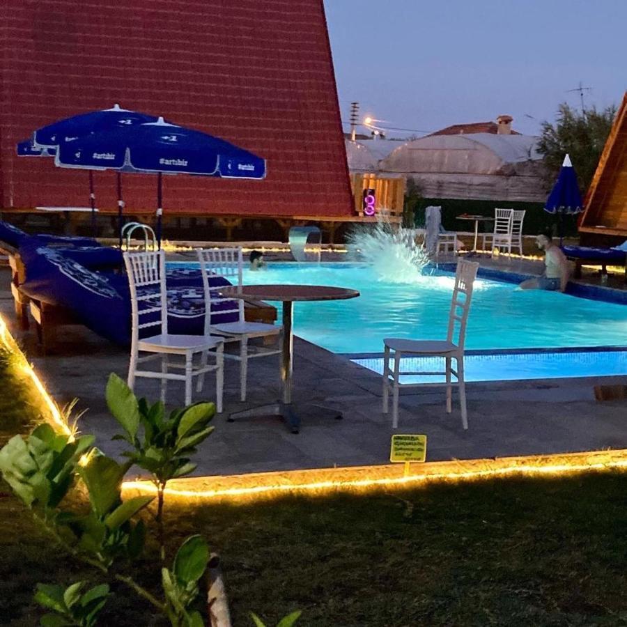 Noel Bungalov & Cafe Zümrütkaya Εξωτερικό φωτογραφία